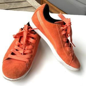Orange Puma classics suede leather sneakers size 1